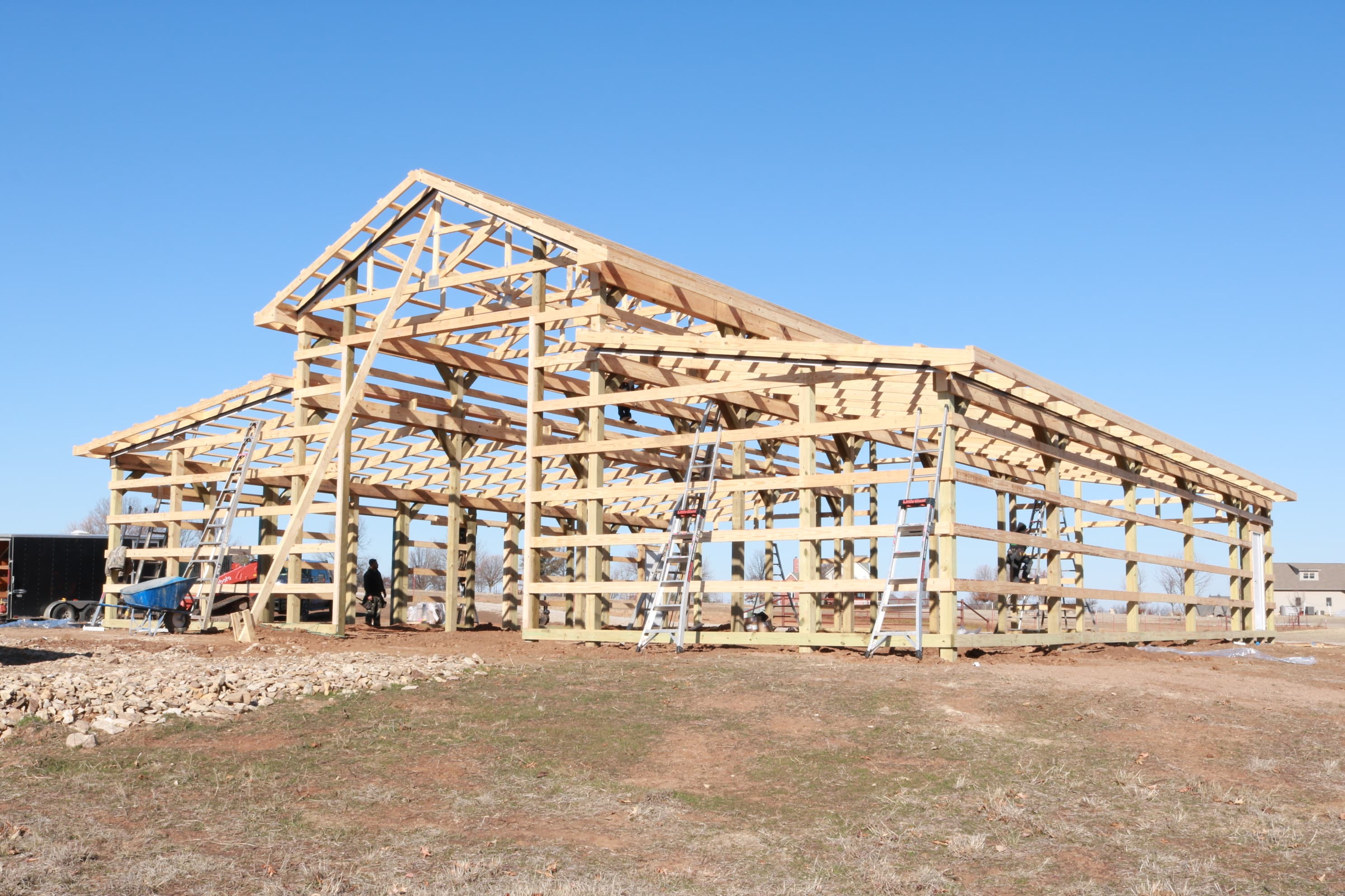 Monitor Style Barn — 17