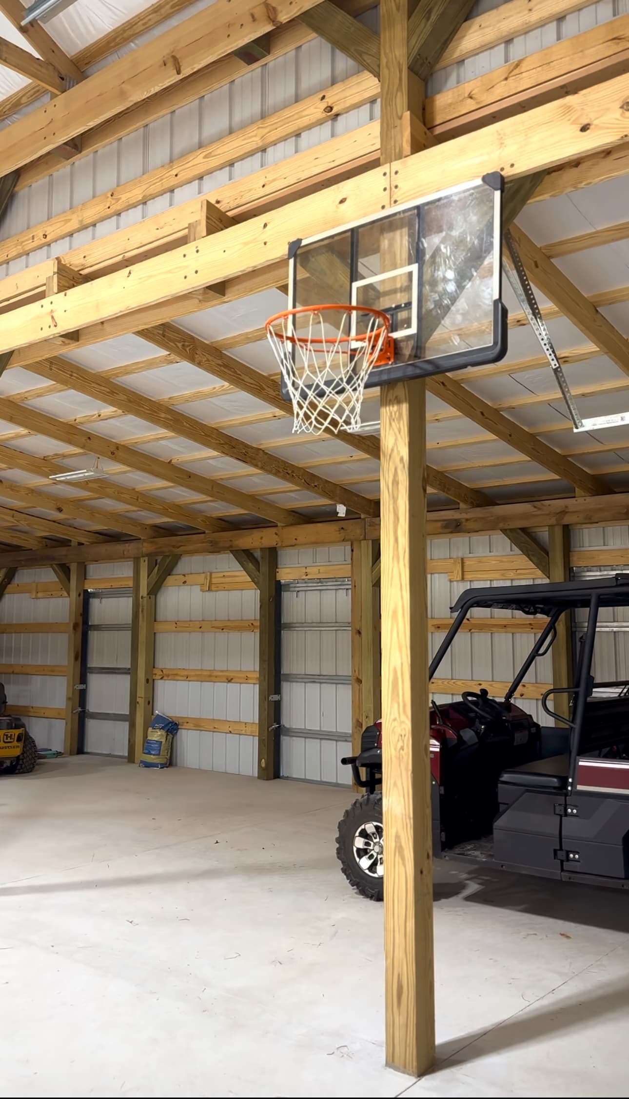 Monitor Style Barn — 12